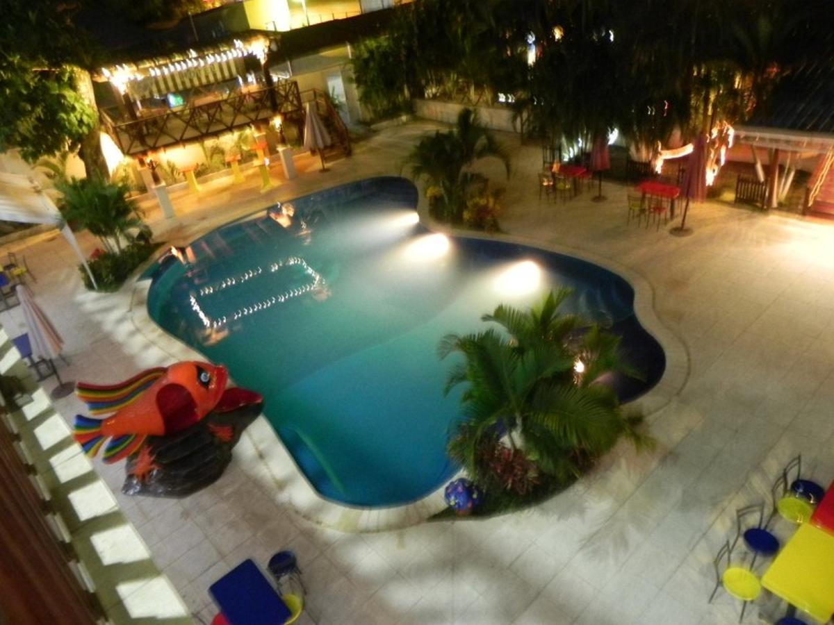 Hotel Puerto Libre Пуерто Бариос Екстериор снимка