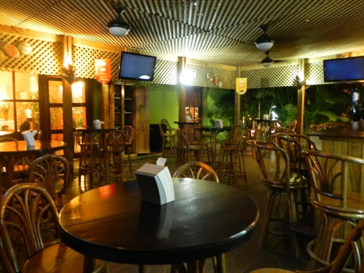 Hotel Puerto Libre Пуерто Бариос Екстериор снимка
